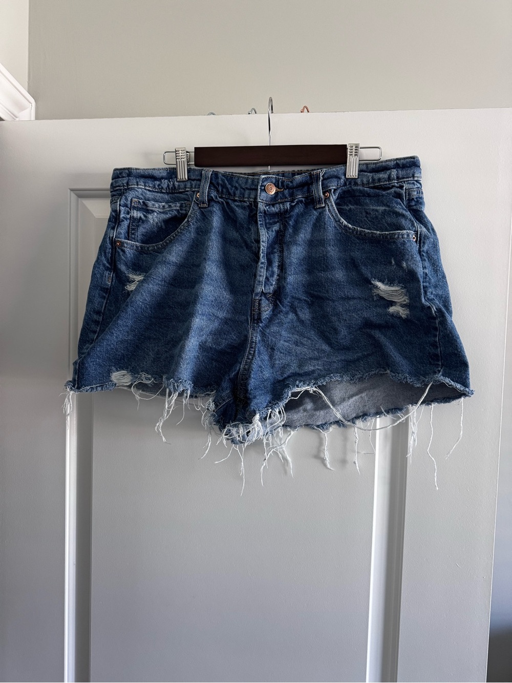 wild fable Frayed Distressed Denim Shorts - Dark Blue